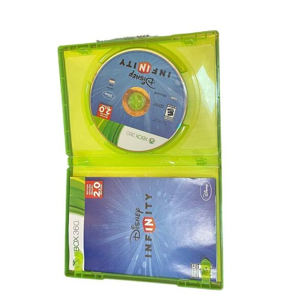 Disney Infinity Portal Base Pad for Xbox 360 Model #INF-8032385 & Disney 2.0Game - Picture 2 of 3